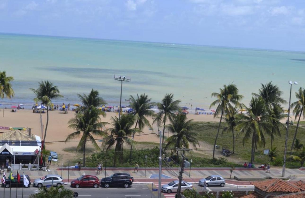Apartamento Beira De Praia Joao Pessoa Bagian luar foto